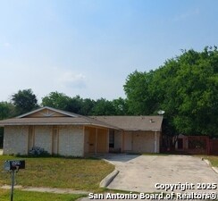 Primary Photo - 5729 Alnwick St
