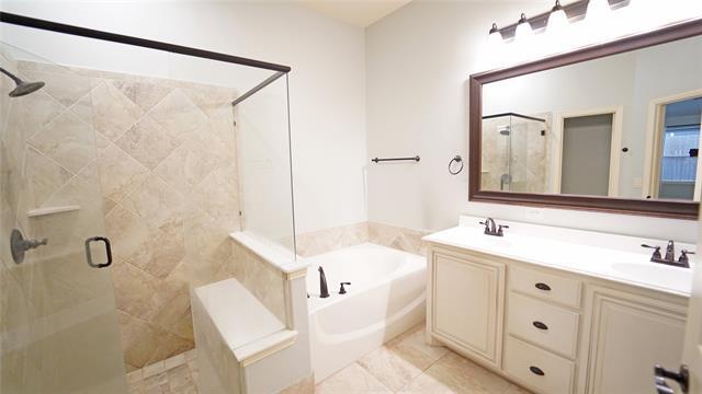 Building Photo - 729 Paintbrush Ct