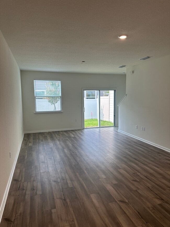 Building Photo - 11868 Junegrass Rd