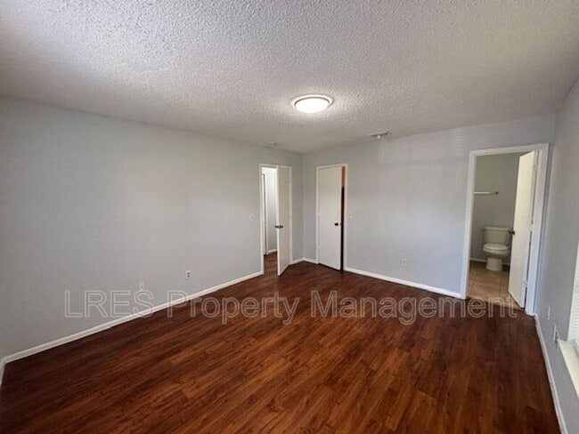 Building Photo - 4654 Lighthouse Cir