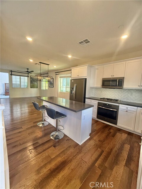 Building Photo - 2283 Apple Ct