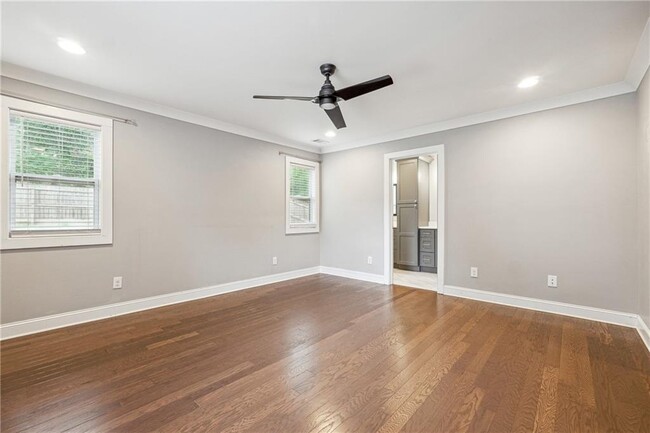 Building Photo - 1919 North Ave NW