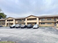 Building Photo - 2966 Coral Springs Dr