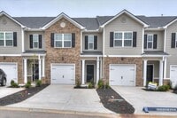 Building Photo - 1040 Quaint Parish Cir