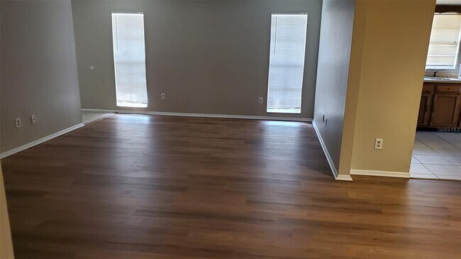 Building Photo - 1311 Alfonzo Cir