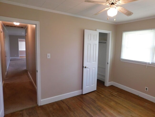 Building Photo - Single Family Residence in Havelock