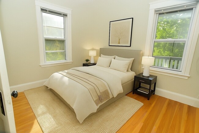 Building Photo - 89 Rockview St