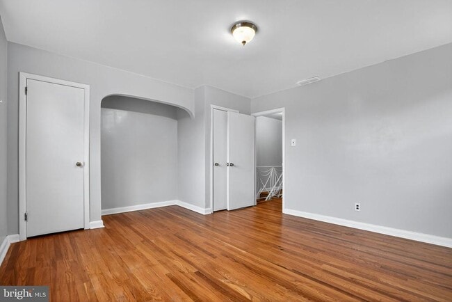 Building Photo - 9050 Convent Ave