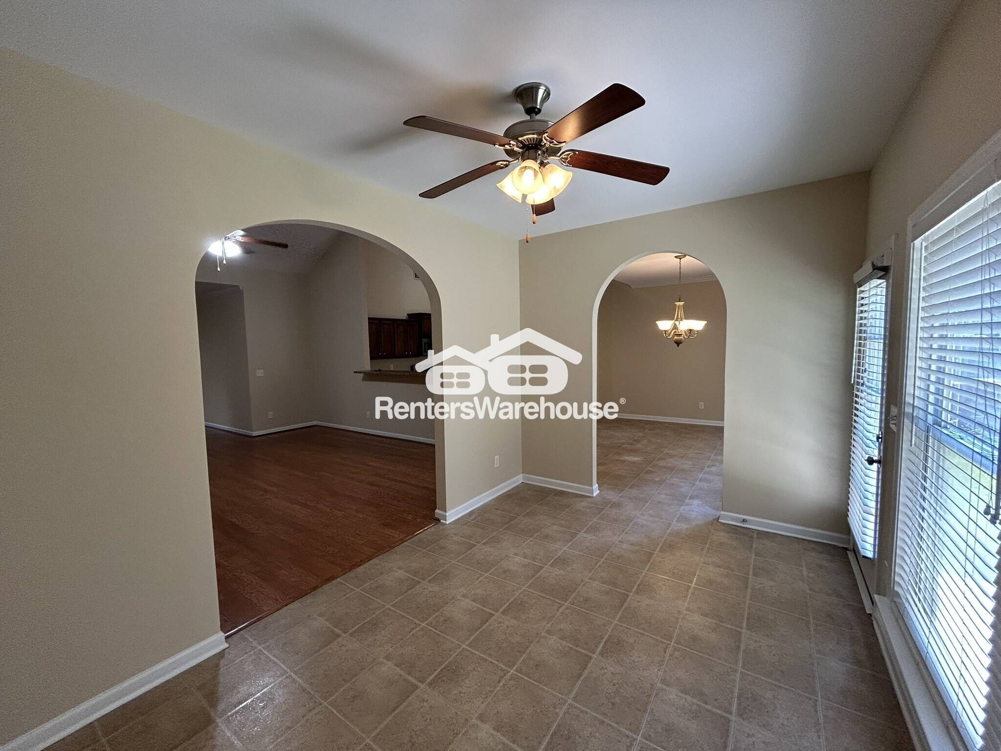 Building Photo - 6120 Edgefield Ln
