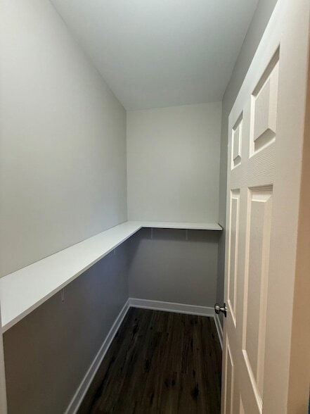 Building Photo - 146 S 9th Ave