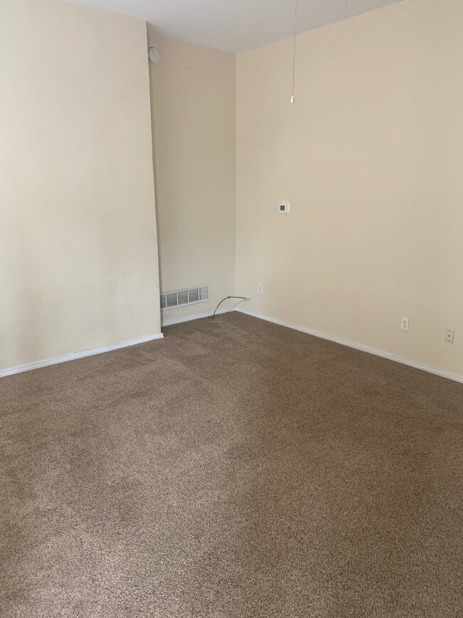 Building Photo - 5132 Keystone St