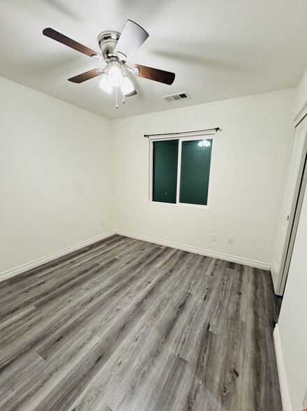 Building Photo - 1225 Corte del Sol