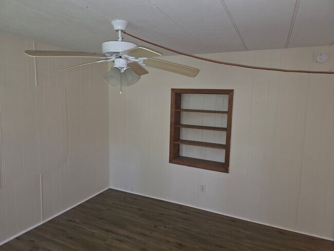 Building Photo - 15011 SE 189th Pl