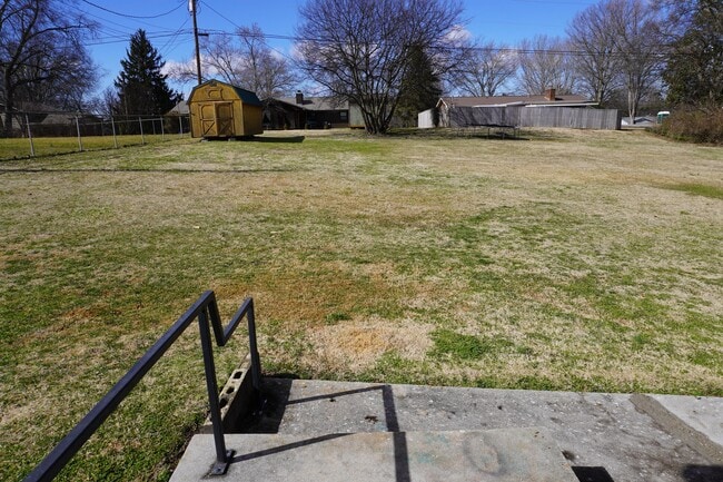 Building Photo - 942 Mildred Dr