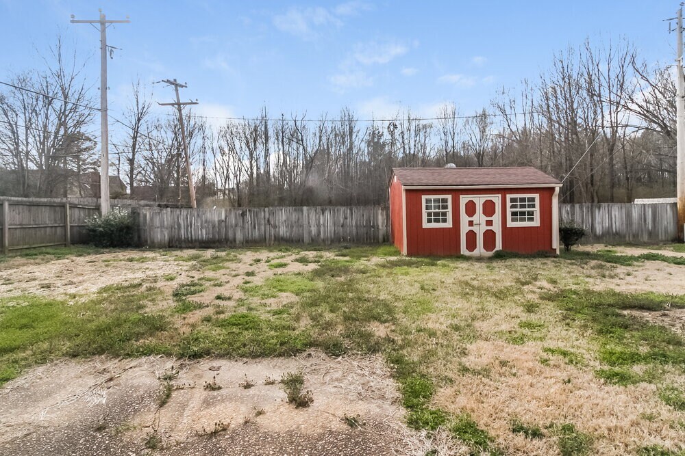 Building Photo - 4371 Bunker Hill Dr