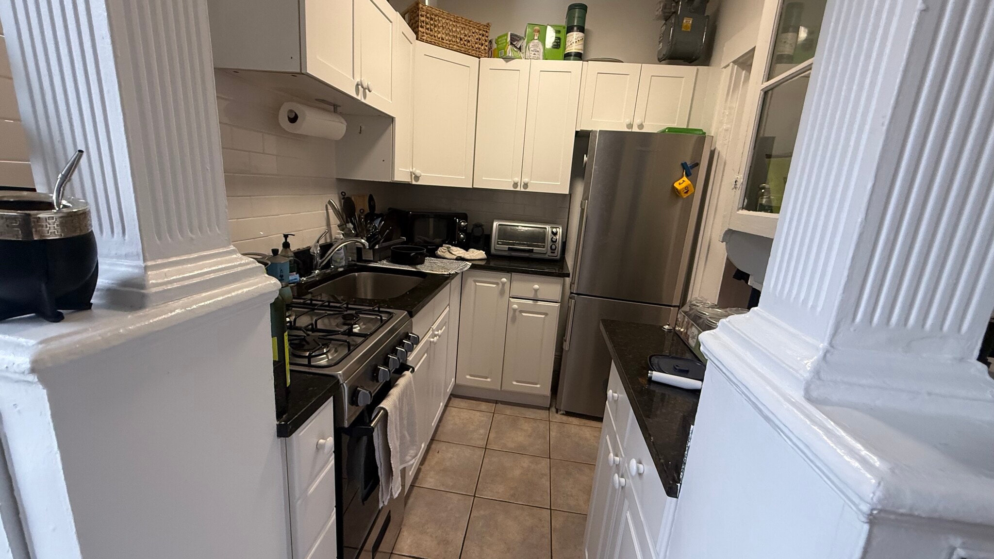 Building Photo - 199 Park Dr