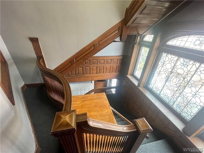 Building Photo - 1115 Delaware Ave