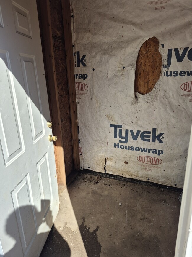 Building Photo - 1616 Gallagher St