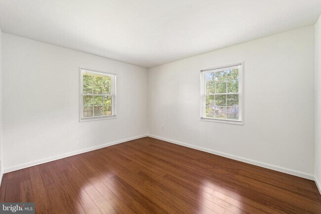 Building Photo - 7406 Blackford St