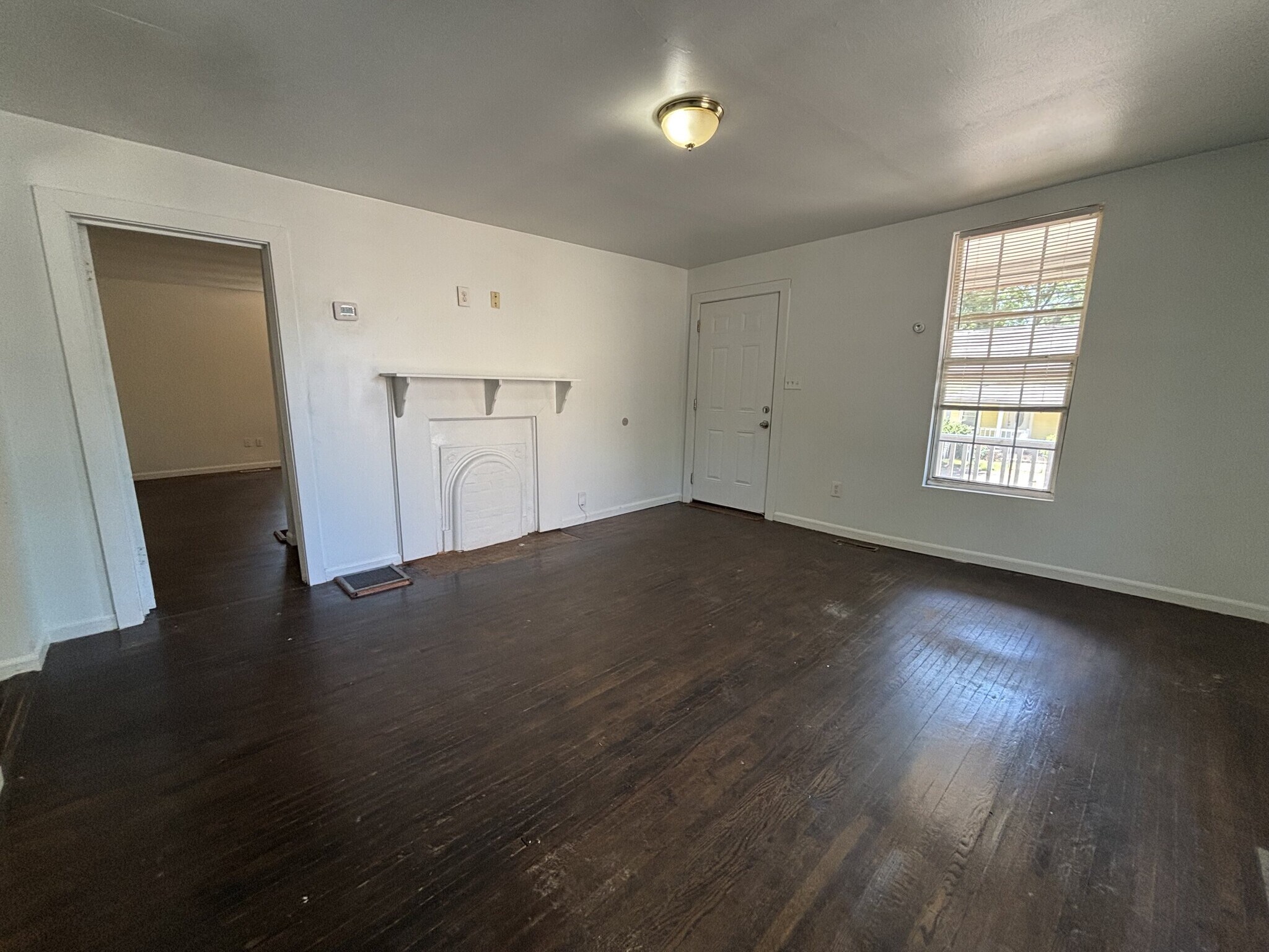 Building Photo - 135 D St