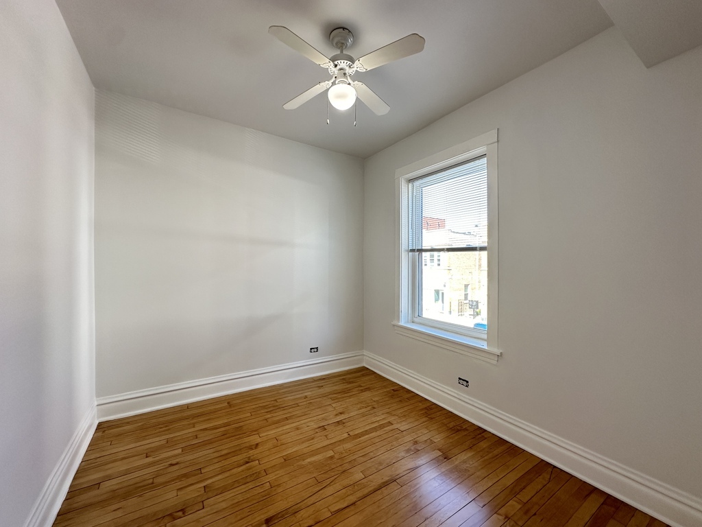 Building Photo - 3713 W Belmont Ave