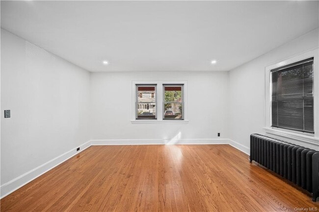 Building Photo - 30 Acorn Terrace