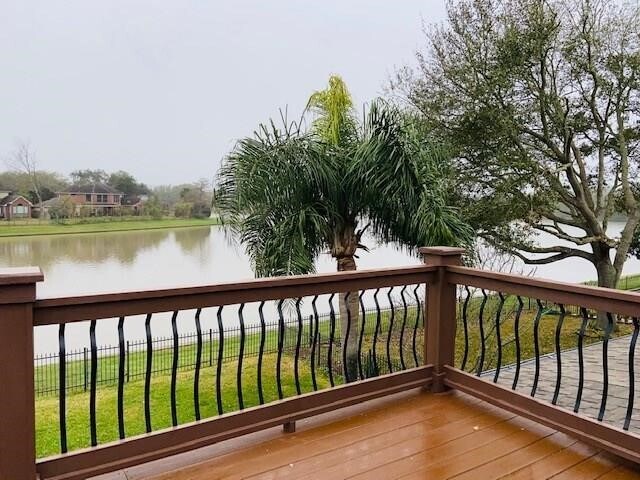 Building Photo - 3126 Waters Way Dr