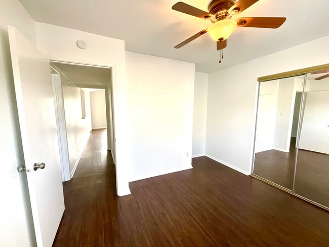 Building Photo - 319 Nolen Dr