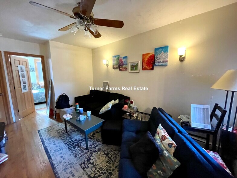 Building Photo - 5A Phillips St