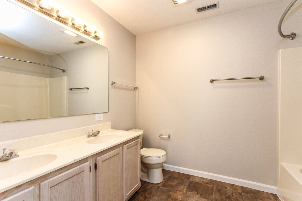 Building Photo - 1852 Kayla Dr