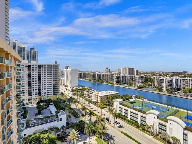 Building Photo - 2501 S Ocean Dr