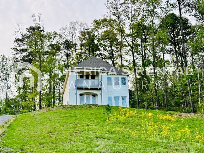 Building Photo - Home for Rent in Vestavia Hills!!! Available to View with a 48-hour notice!