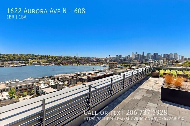 Building Photo - 1622 Aurora Ave N