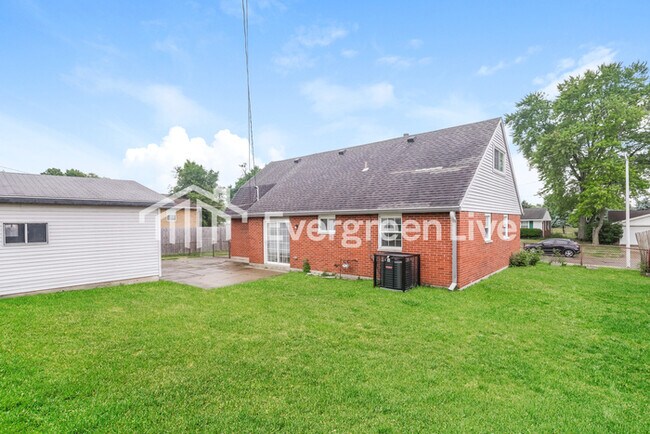 Building Photo - 7650 Damascus Dr
