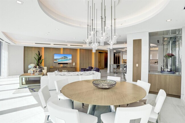 Building Photo - 701 N Fort Lauderdale Beach Blvd