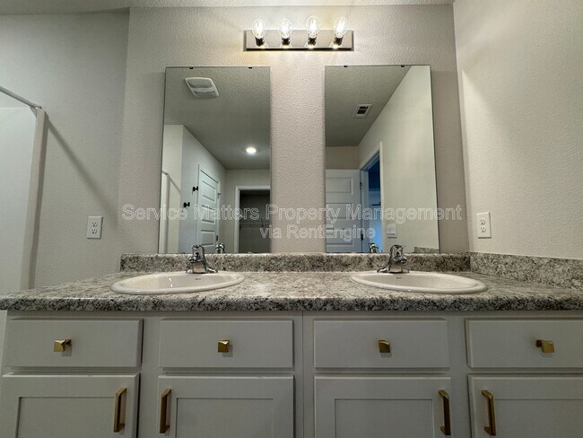 Building Photo - 4420 Winged Elm Ct