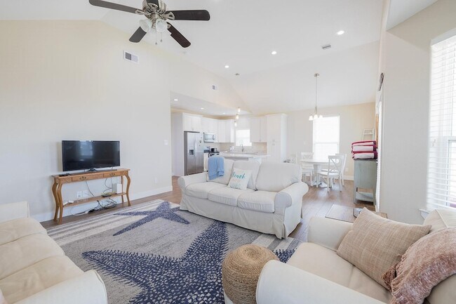 Building Photo - 4129 Fort Bend Dr