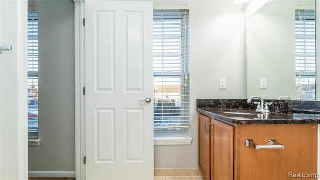 Building Photo - 6114 Heron Hills Dr