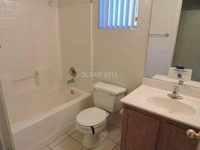 Building Photo - Large 4 bedroom home!  A must see!