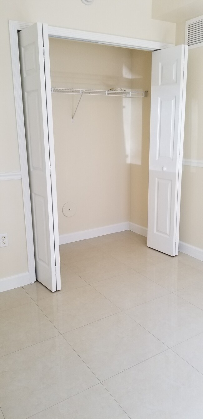 Building Photo - 11050 SW 196th St