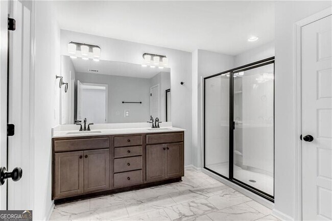 Building Photo - 4574 Cypress Pk Dr