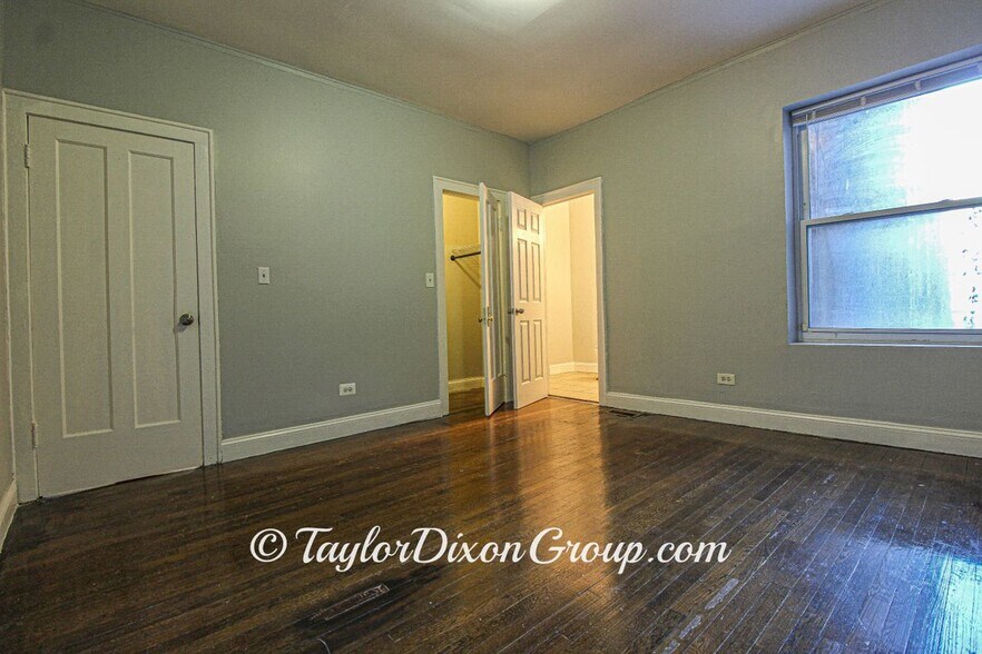 Building Photo - 6607 S Greenwood Ave