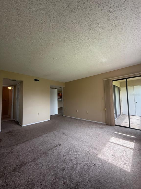 Building Photo - 106 Lakeside Dr