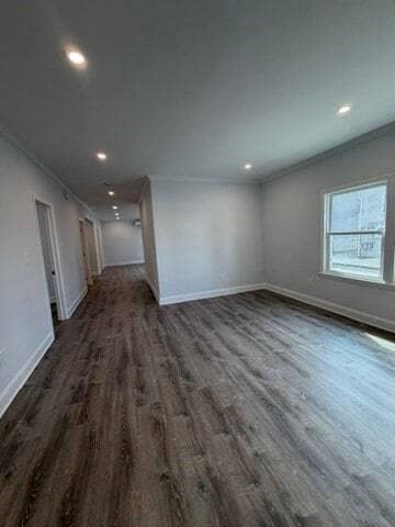 Building Photo - 220 5th St