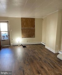 Building Photo - 705 Anderson St