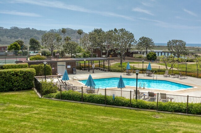 Building Photo - 2239 Del Mar Scenic Pkwy