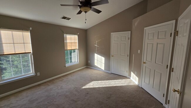 Building Photo - 9443 Birchwood Ln