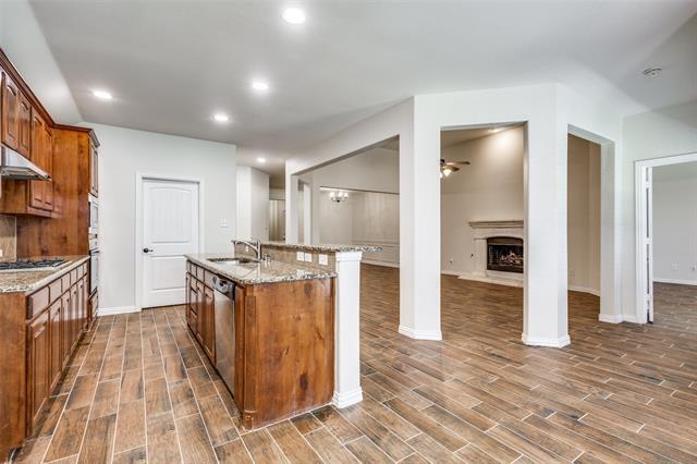 Building Photo - 1609 Sunrise Dr