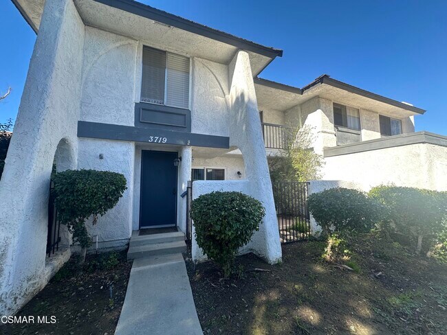 Building Photo - 3719 Summershore Ln