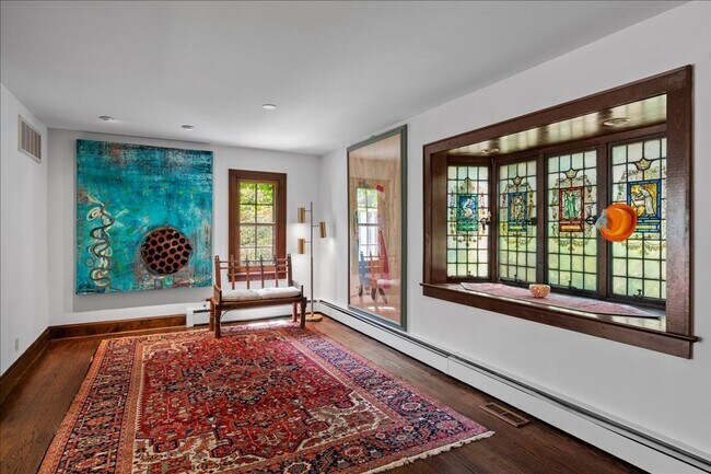 Building Photo - Stunning Updated Home with Private Pond Views in Chappaqua
